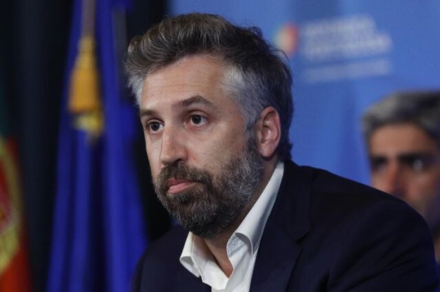 Ministro das Infraestruturas pede fasquia 'bem mais alta' na transição para a ferrovia