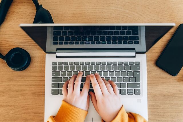 Mais de 60% dos computadores só chegam no próximo ano