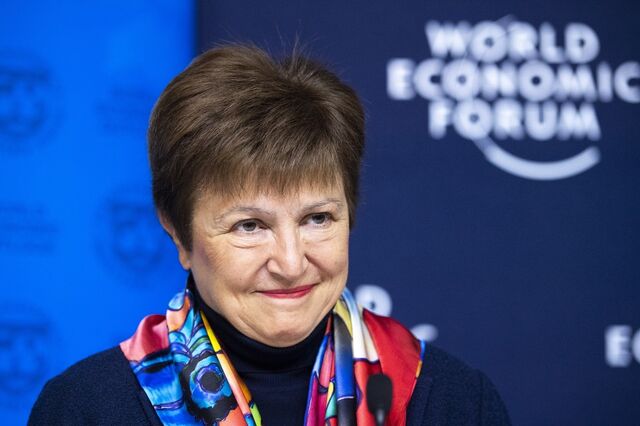 Economia mundial a caminho da estagnação nos próximos cinco anos, avisa FMI