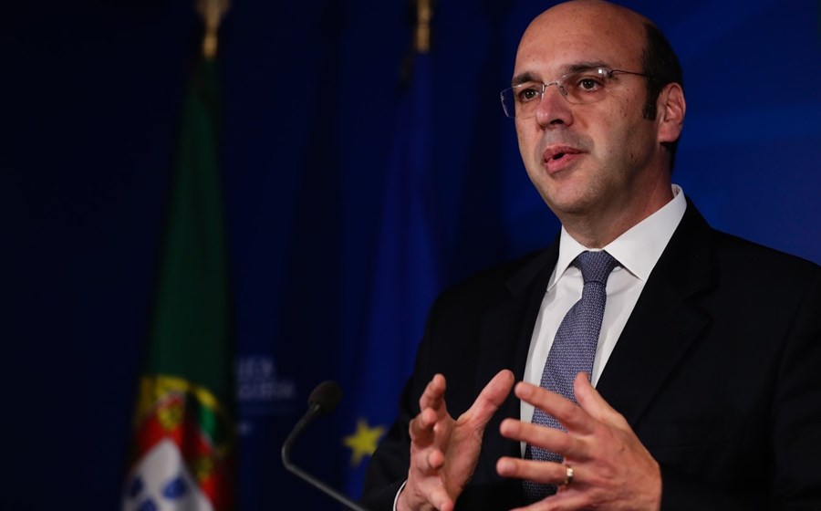 Pedro Siza Vieira, ministro de Estado, da Economia e da Transição Digital, fez chegar ao Parlamento a proposta de lei que altera o regime da concorrência.