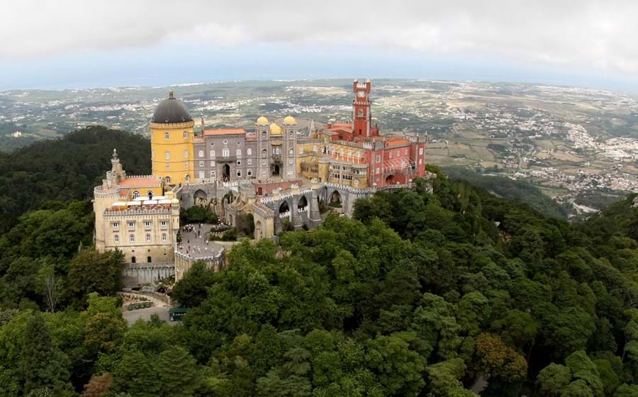 Sintra mantém-se como vila, apesar de ter os requisitos para ser cidade.