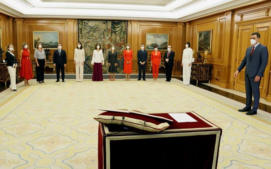 Tomaram posse ontem os novos membros do governo espanhol.