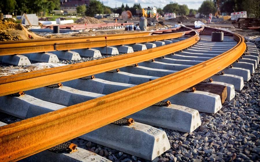 O aumento do preço dos materiais e a falta de mão-de-obra estão a afetar o mercado de obras públicas e particulares.