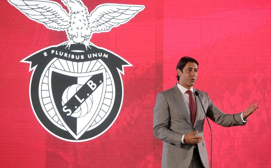 Foi a emissão do Benfica com menos procura e investidores WhatsApp Video 2021-07-26 at 19.41.28.mp4