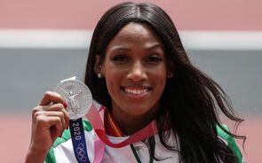Patrícia Mamona medalha
