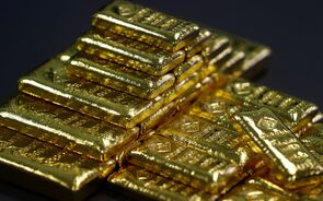 Ouro tomba mais de 0,6% com retomar de negociações sobre a guerra