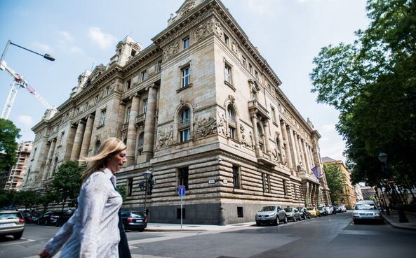 As eleições legislativas da Hungria realizam-se a 12 de abril