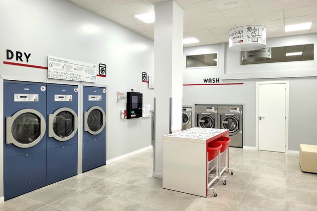 Miele abre as primeiras lavandarias self-service em Portugal, quase dois anos depois do previsto
