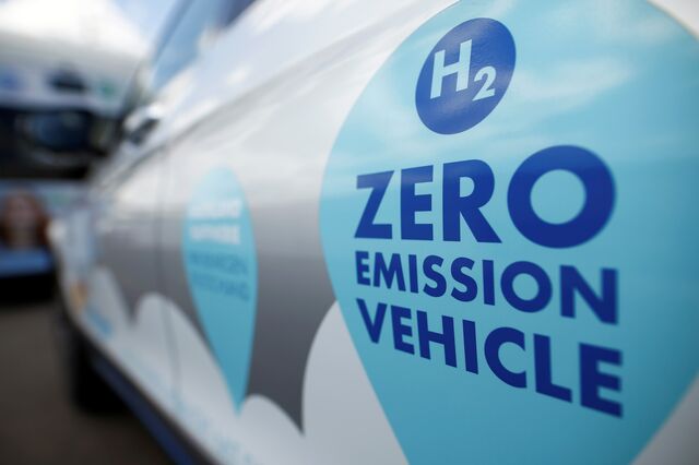 Municípios vão ter mais de 800 autocarros elétricos com 211 milhões do PRR