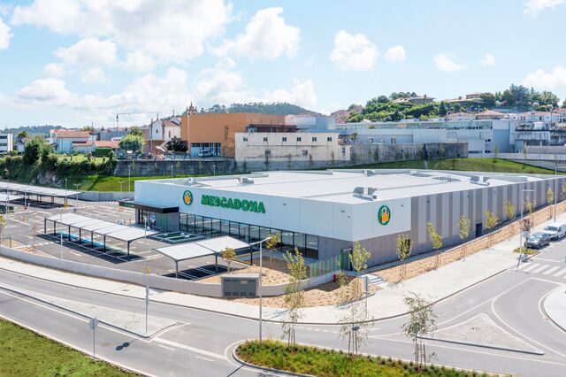 Mercadona cria 65 empregos com abertura de supermercado em Vila Nova de Famalicão