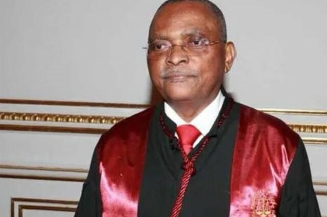 Presidente angolano aceita pedido de presidente do Tribunal Constitucional para cessar funções 