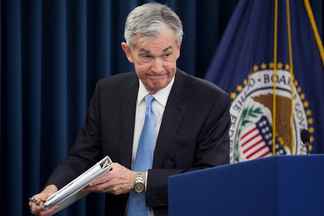 Fed prega susto às tecnológicas e atira Wall Street ao chão. Uber em máximos de abril 