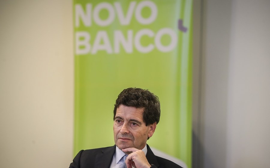 O Novo Banco, liderado por António Ramalho, apresentou lucros pelo segundo trimestre consecutivo.