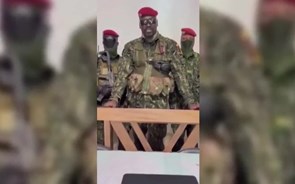 Militares anunciam recolher obrigatório na Guiné-Conacri até nova ordem 