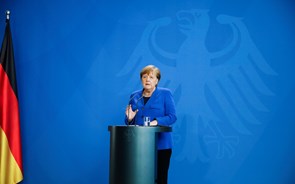 COP26: Angela Merkel defende preço para emissões de dióxido de carbono