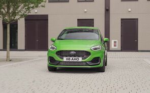 2021_FORD_FIESTA_ST_B-ROLL_FULLHD.mp4