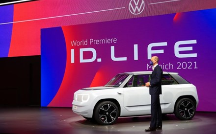 Volkswagen e Bosch unem-se para fazer frente ao piloto automático da Tesla 