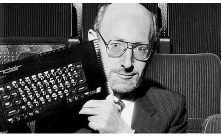 Inventor do computador ZX Spectrum, Clive Sinclair, morre aos 81 anos