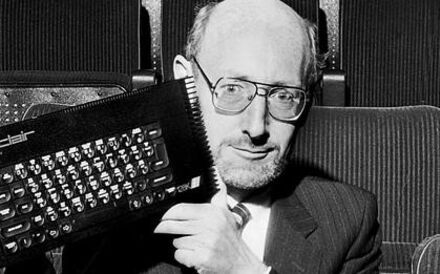 Inventor do computador ZX Spectrum, Clive Sinclair, morre aos 81