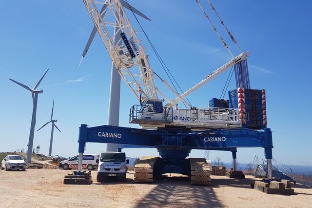 Atena resgata Cariano da falência