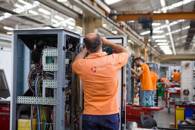 Governo não aponta data para conclusão da reprivatização da Efacec