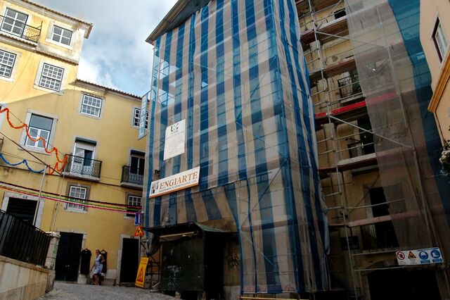 Número de edifícios licenciados caiu 3,8% no último trimestre de 2023