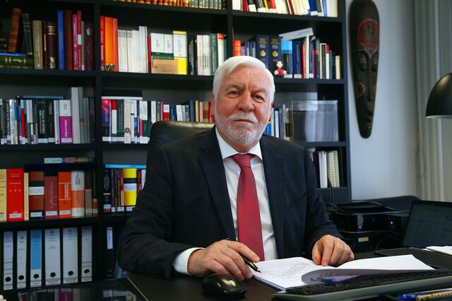 “Devem criar-se as condições para ir toda a gente para a Segurança Social”