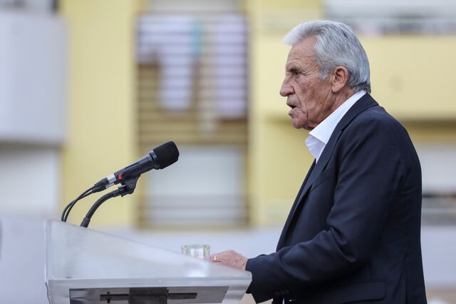 PCP demarca-se de Putin, pede paz e queixa-se de campanha anticomunista