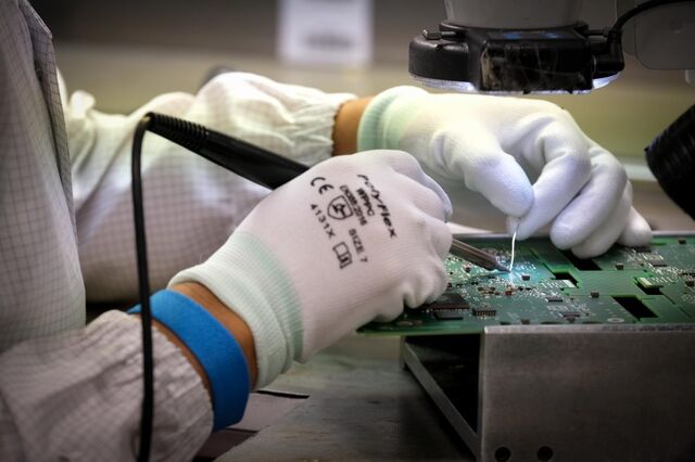 China restringe exportação de metais essenciais para fabricar chips