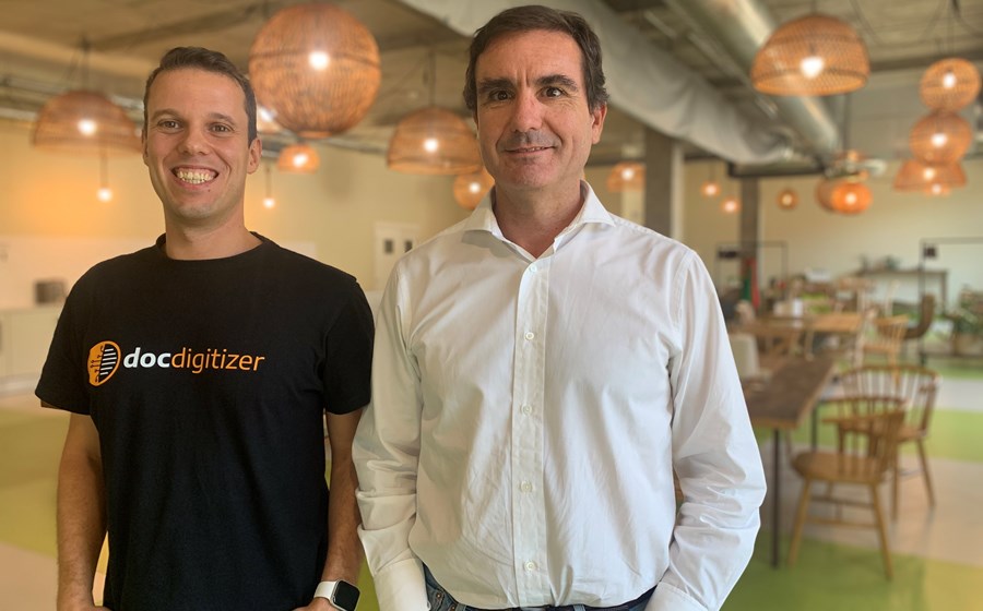 João Fernandes e Gonçalo Caeiro, cofundadores da DocDigitizer.