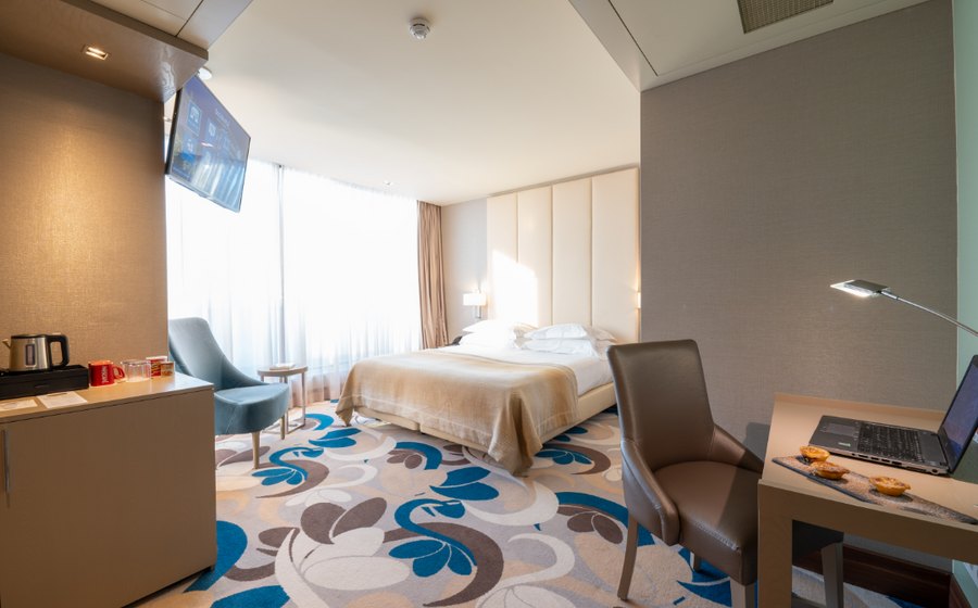 smy hotels