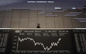 Europa no verde à espera do BCE