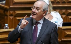 Rui Rio diz que Governo está 'a pagar a fatura' por se ter 'acantonado à esquerda'