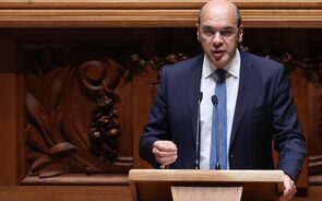 'Que desperdício!' lamenta o ministro Siza Vieira