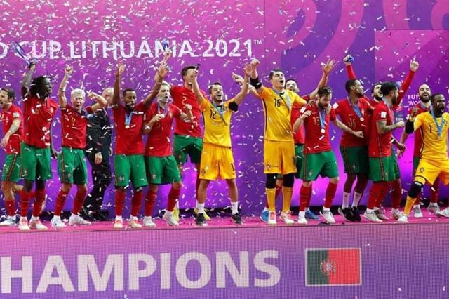 Portugal é campeão mundial de futsal pela primeira vez