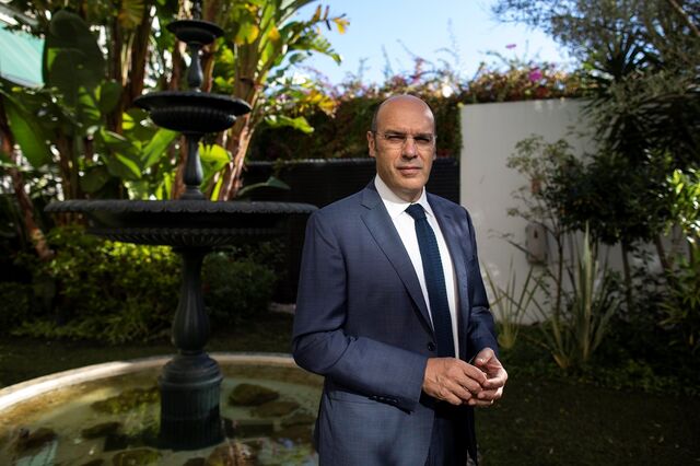 Garantia pública apenas cobre 50% do crédito de setores mais afetados