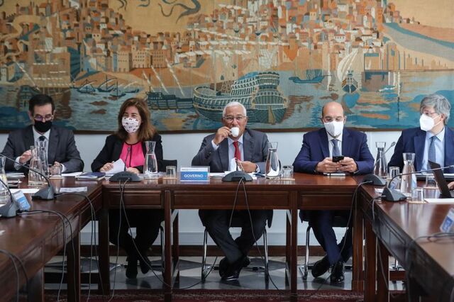 Costa quer salário mínimo nos 705 euros em 2022 e a chegar aos 850 em 2025