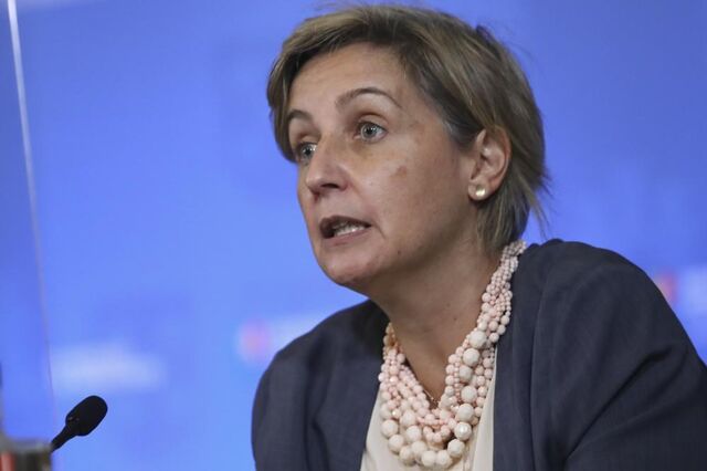 Ministra afasta para já máscara obrigatória e testes gratuitos em farmácias
