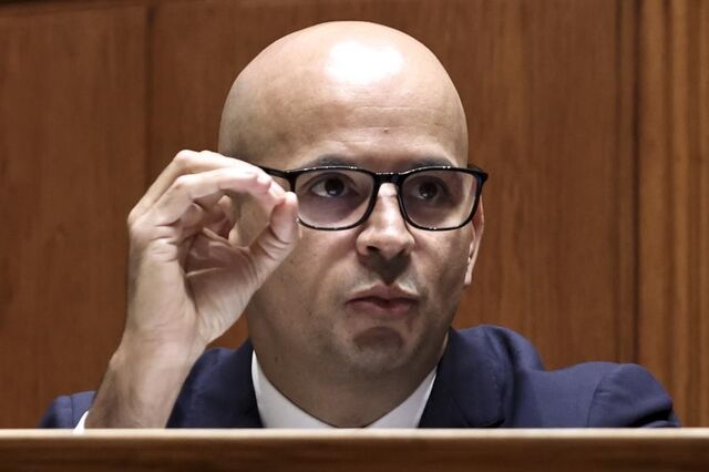 Leão admite melhoria 'significativa' do aumento extra nas pensões