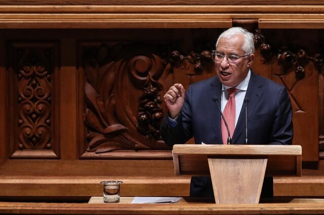BE, PCP e PEV juntam-se à direita e chumbam Orçamento para 2022