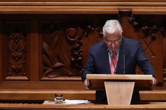BE, PCP e PEV juntam-se à direita e chumbam Orçamento para 2022. Eleições à vista
