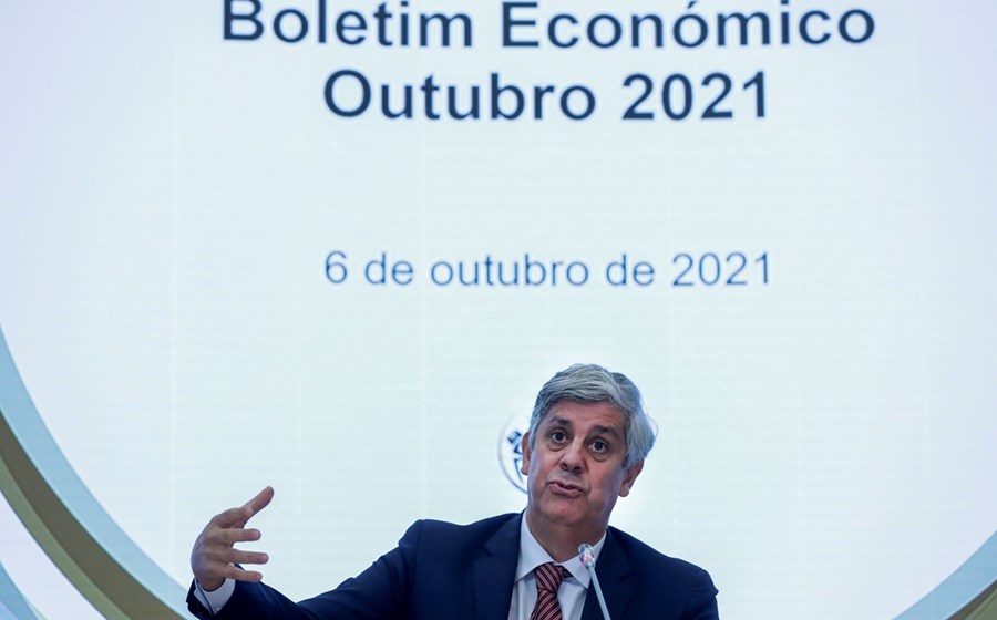 Mário Centeno, governador do Banco de Portugal, avisa que será preciso corrigir  o peso da despesa pública no PIB.