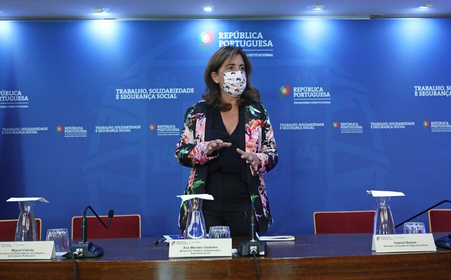 Ministra do Trabalho Solidariedade e Segurança Social Ana Mendes Godinho