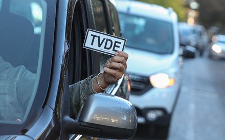 Meia centena de motoristas e operadores de TVDE protestaram em Lisboa