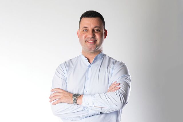 Basicamente: um parceiro a 360°