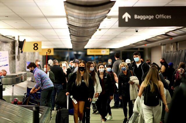 Companhias aéreas disputam voos na reabertura dos EUA