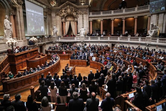 Assessoria jurídica: crise é risco para investimento até voltar estabilidade  