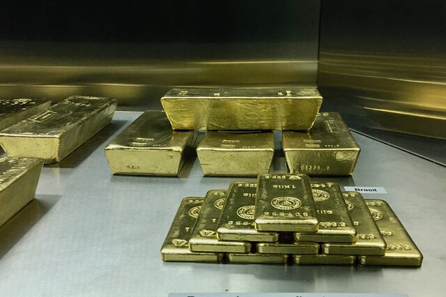 Suíça proíbe importações de ouro da Rússia