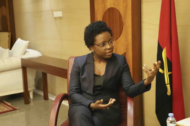 Ministra das Finanças de Angola: “Ausência de disciplina deixa-nos em apuros”