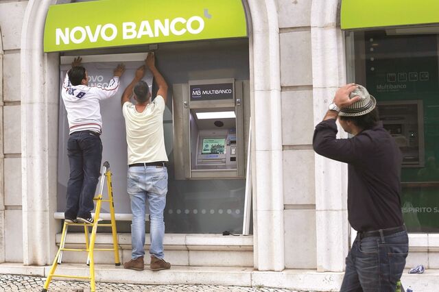 Bancos carregam no botão de “refresh” às marcas